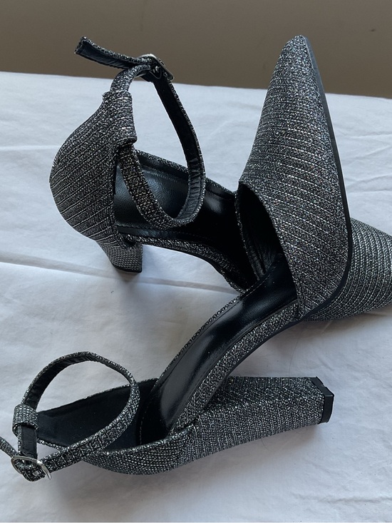 SHEIN Shoes - Silver Glitter Block Heel Ankle-Strap Pump